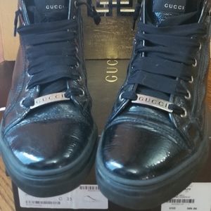 Gucci 296508 ladies classic black